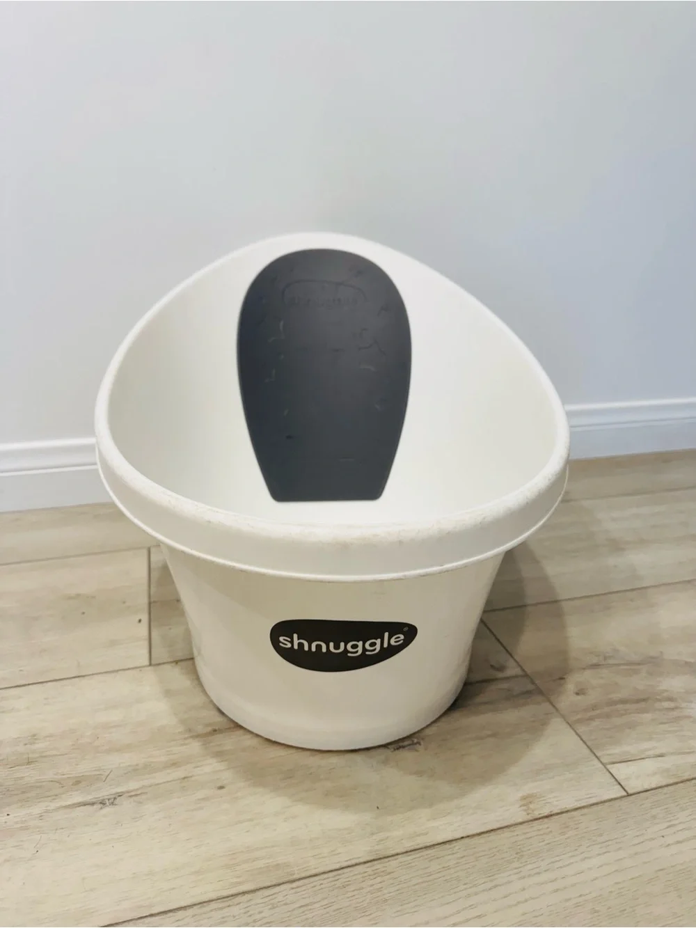 Shnuggle Baby Bath